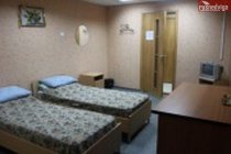 Недорогая отдельная комната расчитанная на одноместное или двухместное размещение, кровати как 2